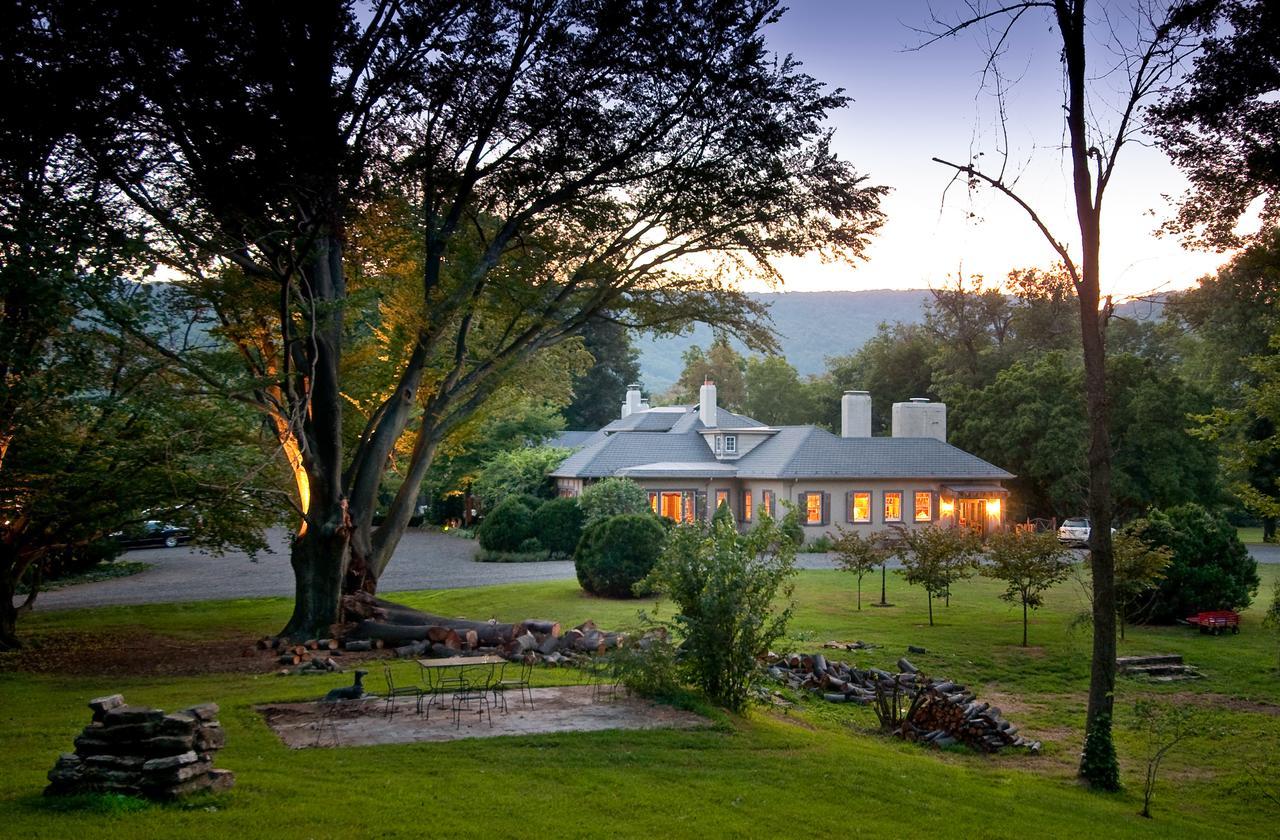 Bed and Breakfast Glen Gordon Manor Huntly Экстерьер фото